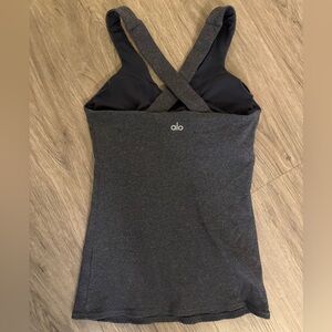 ALO Yoga Women’s Dark Gray Cross-Back Tank Top